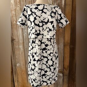 FAIR LADY EUC Size 6 Black & White Sheath Dress.  Looks like 2 pieces but is one